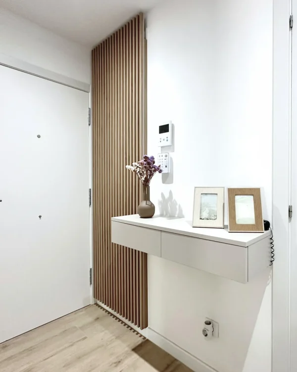 ListBox | Puerta tapacontador alistonada